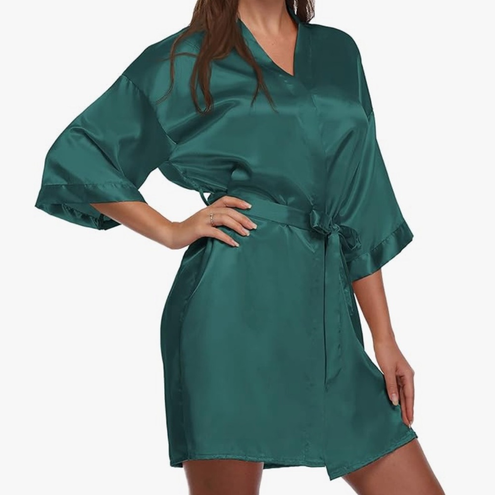 Elegant Satin Kimono Robe - Green